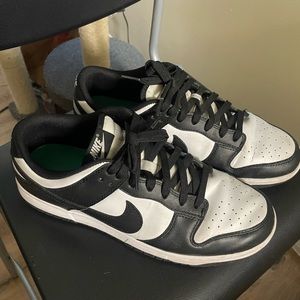 Nike SB Dunk Low White/Black Panda